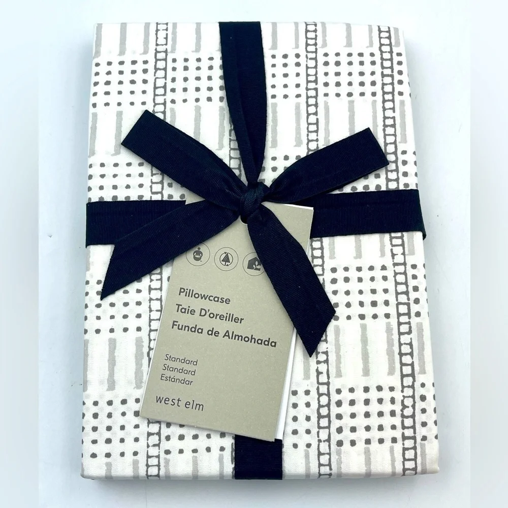 NWT West Elm Pair of Standard Pillowcases White Gray Geometric Boho Cotton